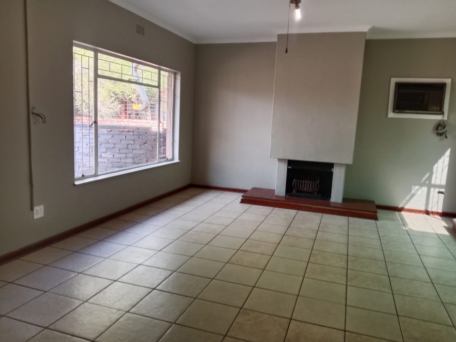 To Let 5 Bedroom Property for Rent in Kuruman Northern Cape